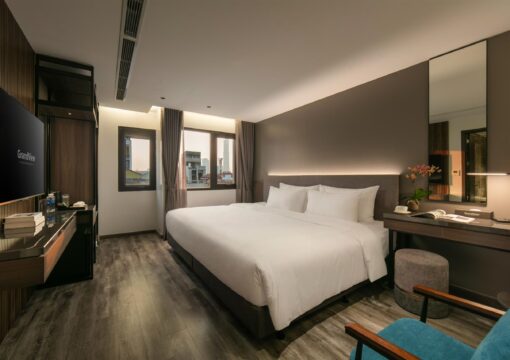 Deluxe Double or Twin Room