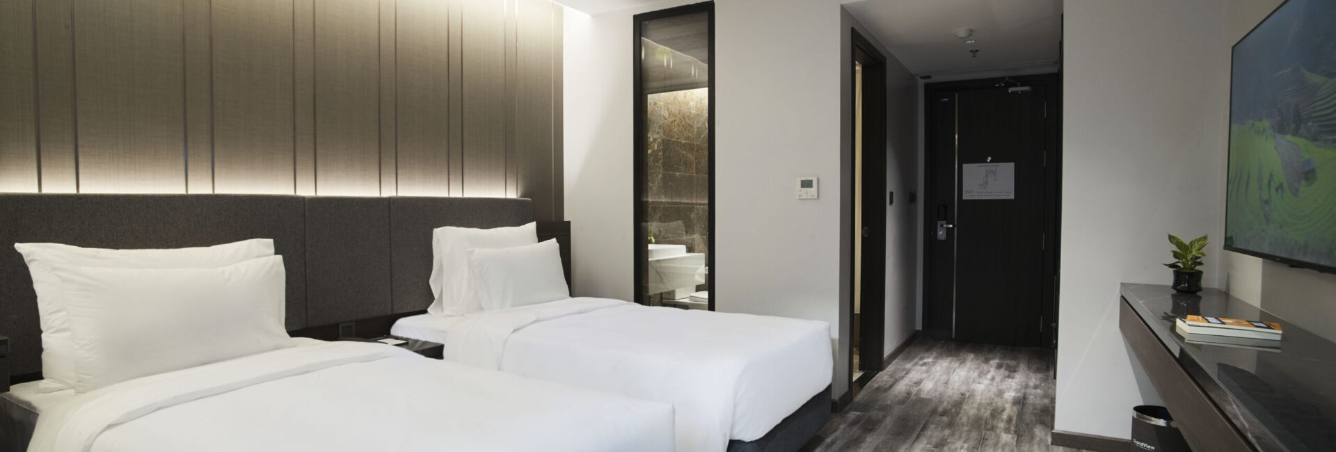 Grand Deluxe Room