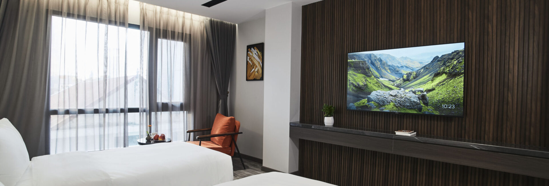 Premier Room
