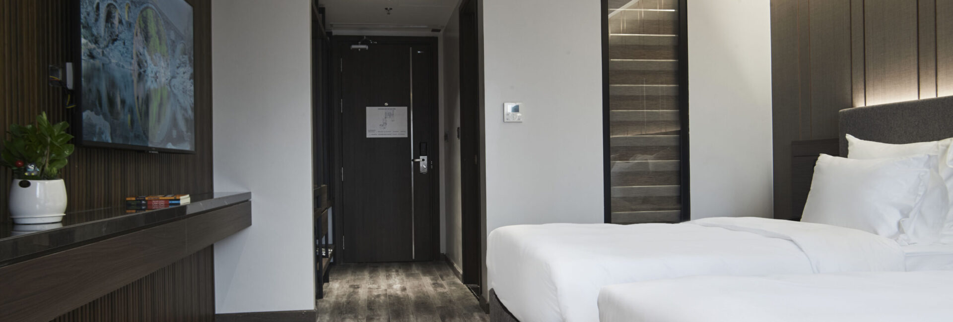 Premier Room